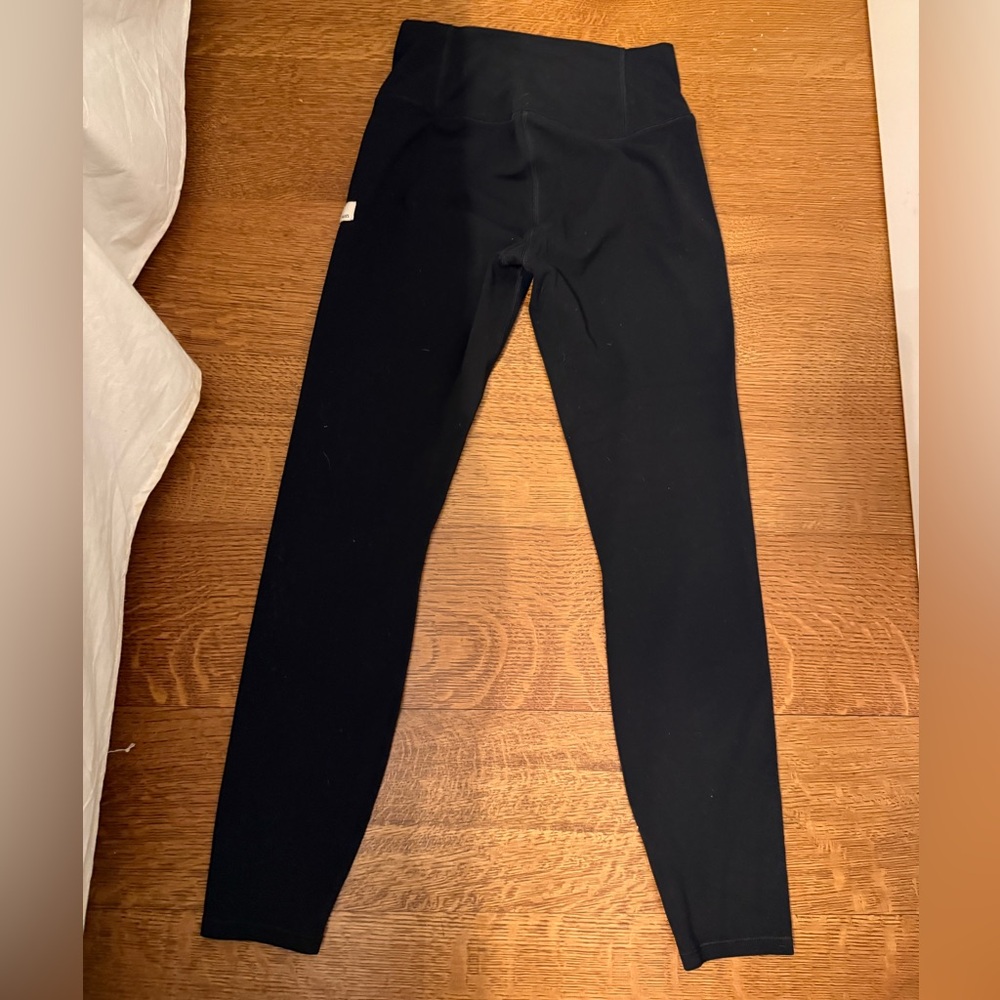 Vuori black leggings crop capris size M